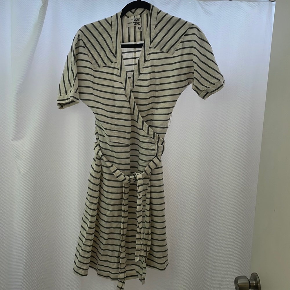 L'Ogan for Target White & Black Striped Short Sleeve 100% Linen Wrap Dress XS